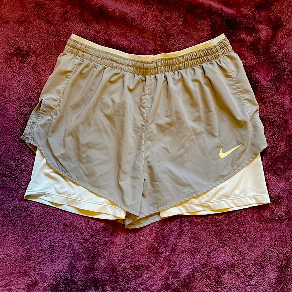 Running shorts